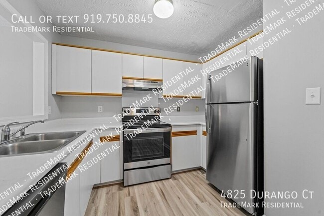 Building Photo - 4825 Durango Ct