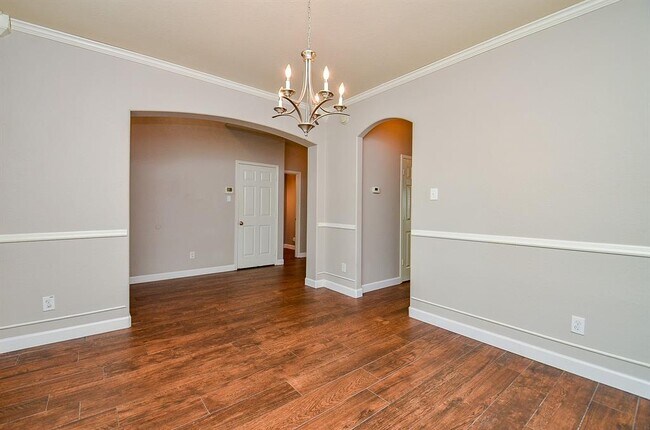 Building Photo - 25418 Lockspur Dr