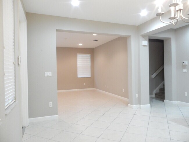 Building Photo - 661 Corte Madera Ln