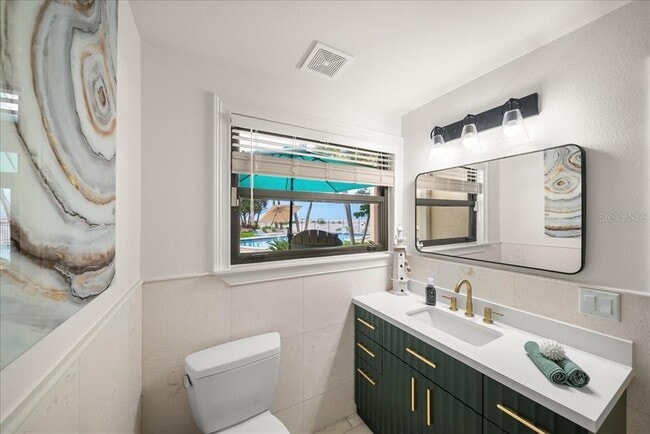 Building Photo - 718 Golden Beach Blvd