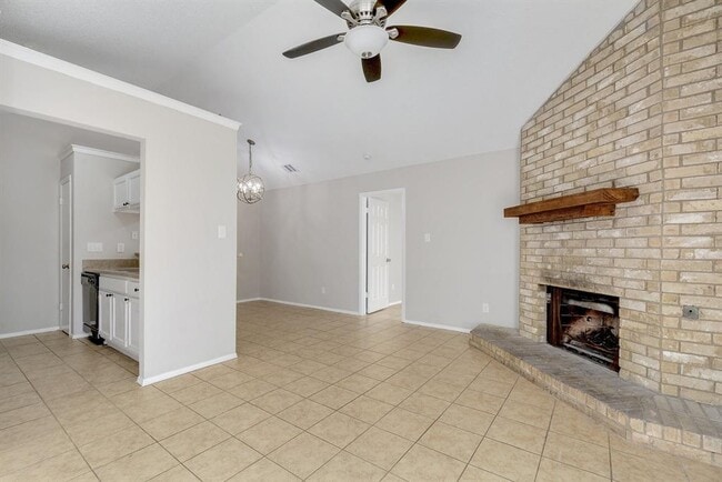 Building Photo - 12207 Alderbrook Dr