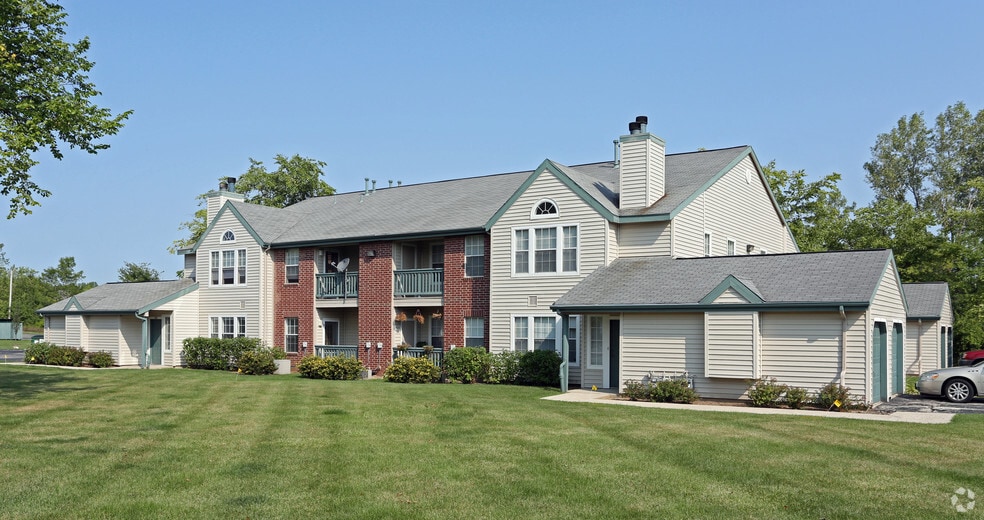 Primary Photo - St. James Place