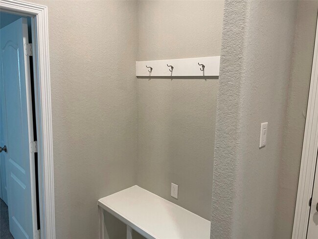 Building Photo - 803 Cypress Smt Rd