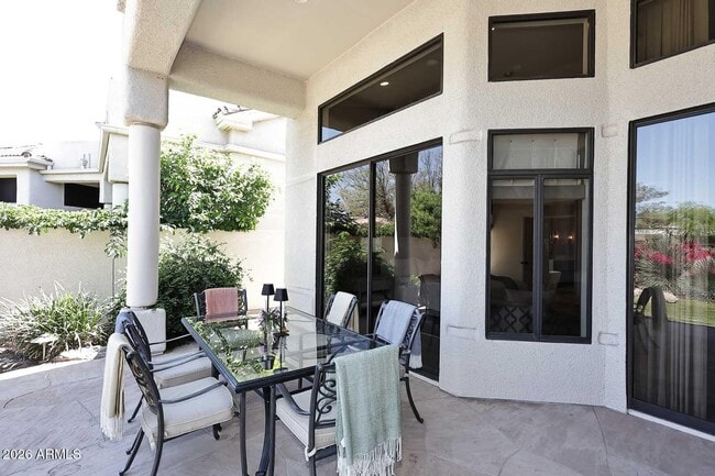 Building Photo - 8334 E Jenan Dr