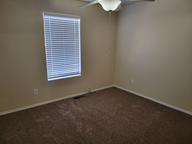 Building Photo - 4 Bedroom Home off Mesa Grande and Hwy 70