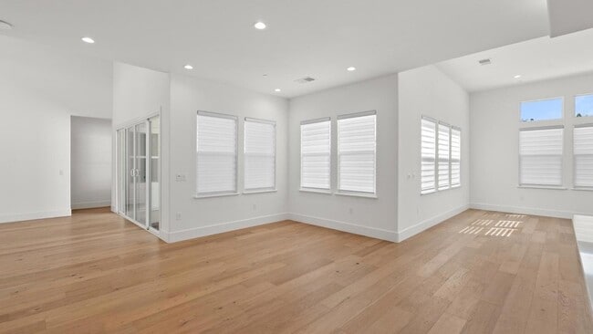 Building Photo - 3840 Fletcher Peak Cir