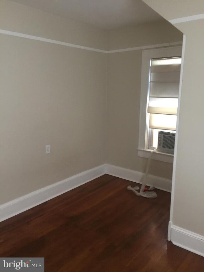 Building Photo - 308 Bellview Ave