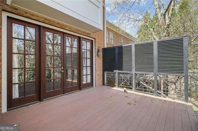 Building Photo - 460 Ivy Park Ln NE