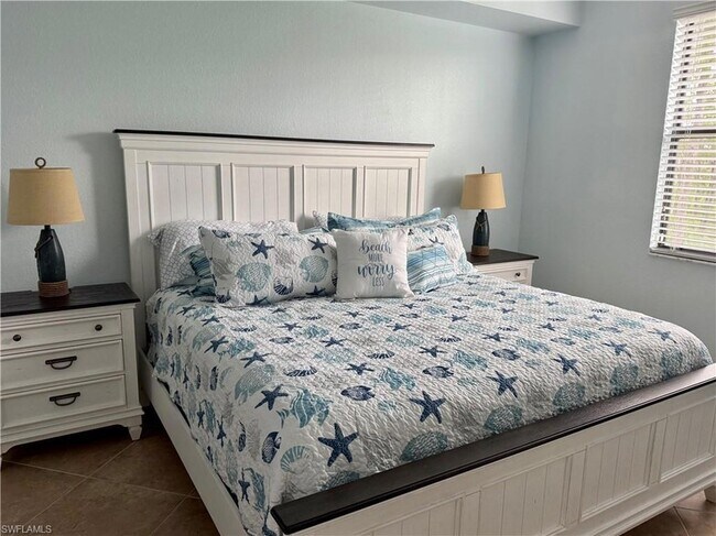 Building Photo - 9715 Acqua Ct