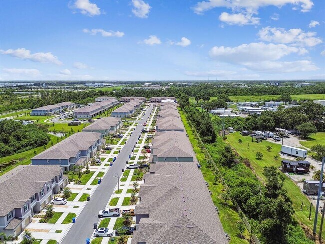 Building Photo - 2513 Sunray Venus Wy