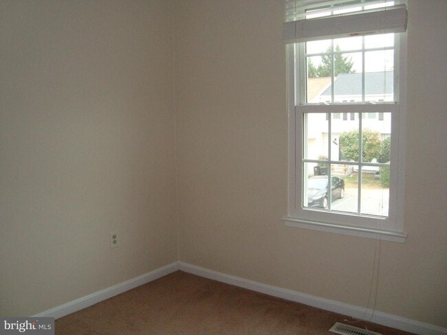 Building Photo - 18924 Birdseye Dr