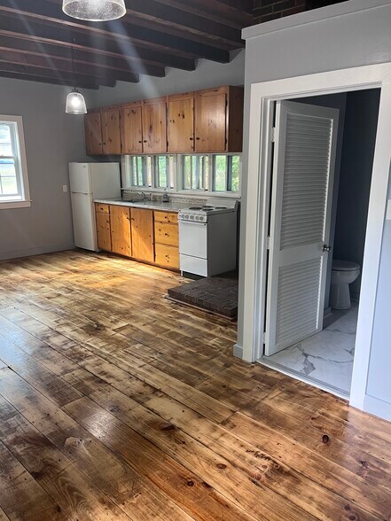 Building Photo - 68 Berwick Rd