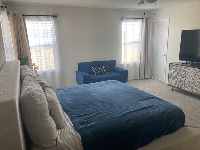 Building Photo - Charming 4 beds 2.5 baths in Pflugerville