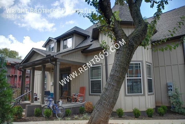 Building Photo - 1703 Highland Ave