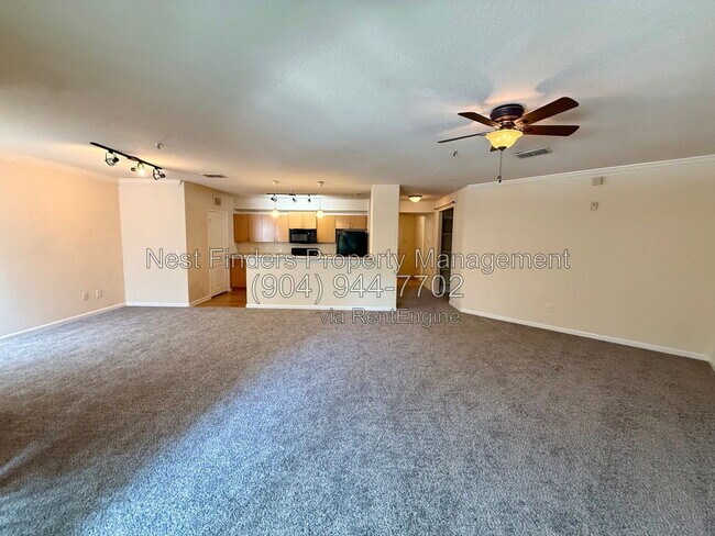 Building Photo - 8290 Gate Pkwy W