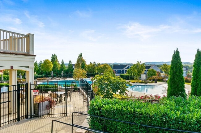 Building Photo - Now available in the highly desirable Lockwood Glen community in Franklin