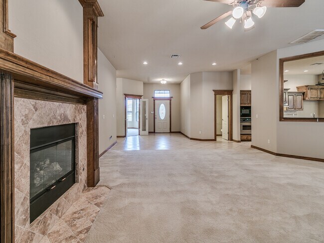 Building Photo - Fenwick Garden Village + Gated Community i...