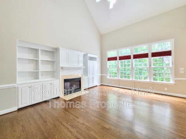 Building Photo - 116 Hamilton Hedge Pl