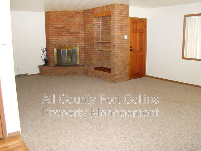 Building Photo - 1208 Baker St