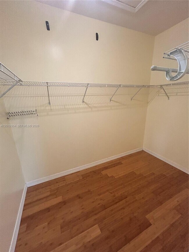 Building Photo - 254 Riverwalk Cir