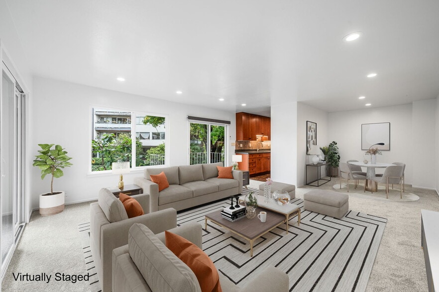 Building Photo - 695 Mariposa Ave