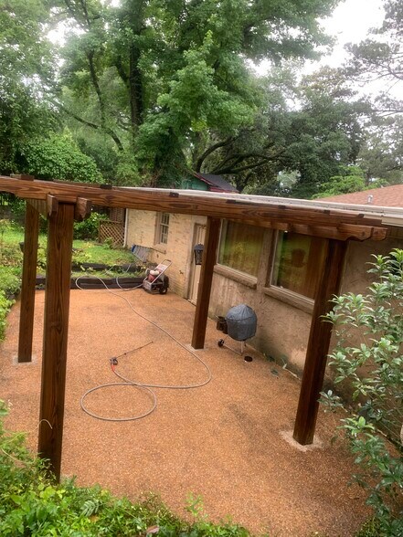 Building Photo - 4429 Brook Dr