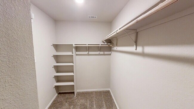 Building Photo - 4902 Karen Grn Dr