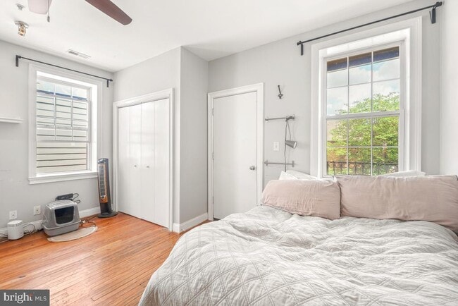 Building Photo - 1543 6th St NW