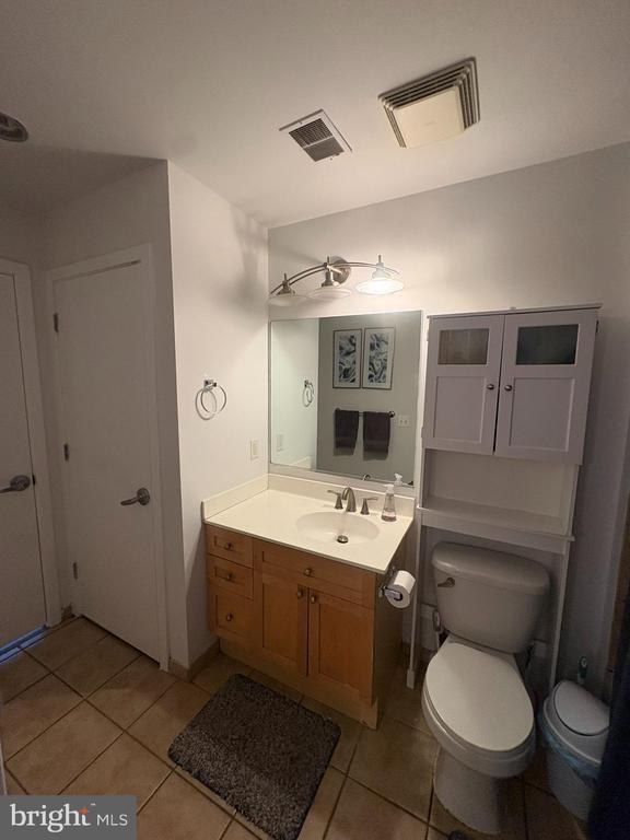 Building Photo - 2120 Vermont Ave NW