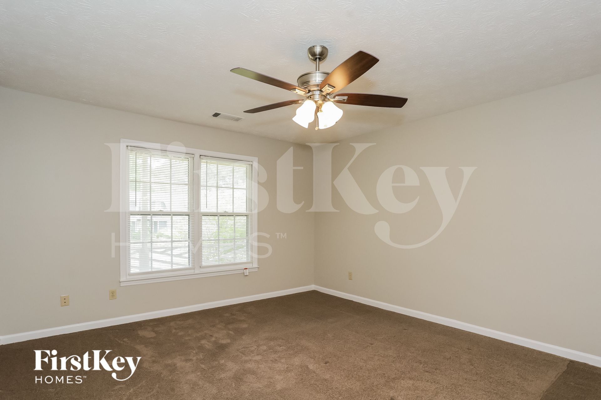 Building Photo - 3900 Hadley Farm Dr