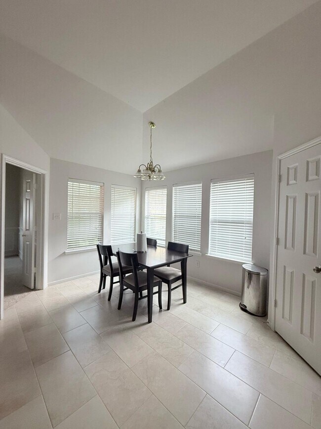 Building Photo - 6338 Big Oak Canyon Dr