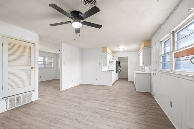 Building Photo - Cozy Home w/ Large Backyard, Minutes from TTU