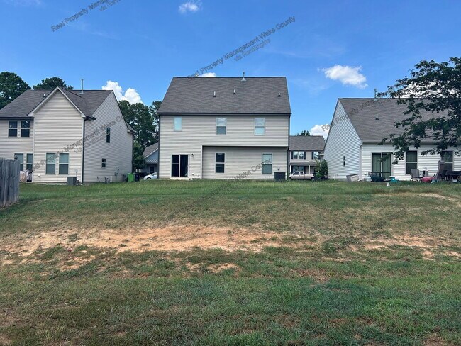 Building Photo - 1331 Lombar St
