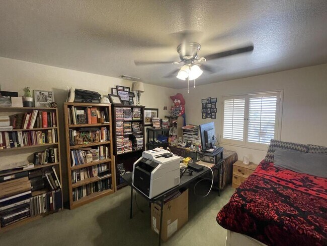 Building Photo - 64315 Spyglass Ave