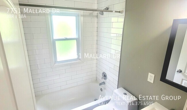 Building Photo - Recently Remodeled Home in Hanley Hills!