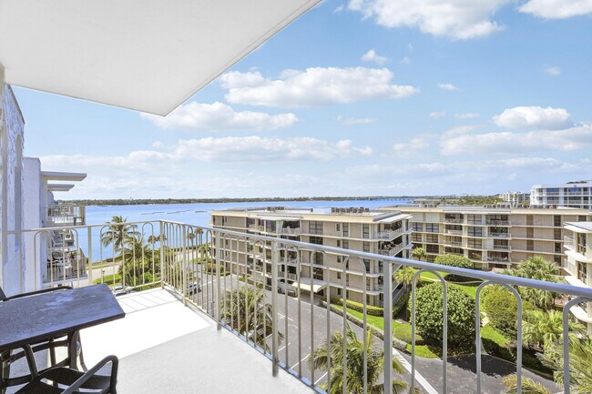 Building Photo - 3230 S Ocean Blvd