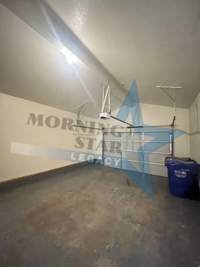 Building Photo - 3120 Missouri Ave
