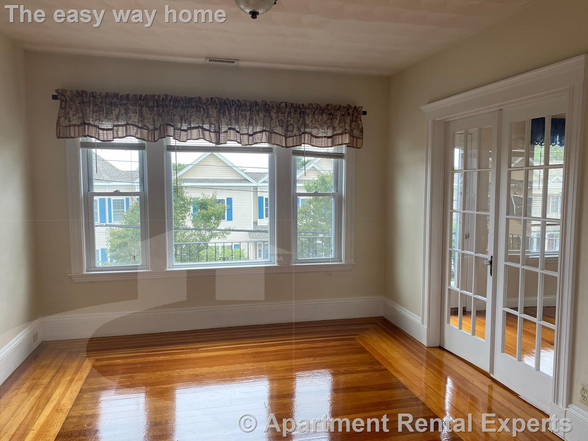 Building Photo - 188 Harvard St