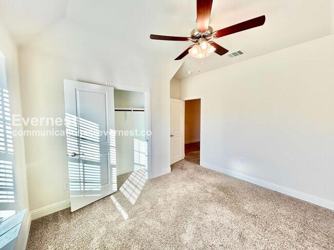 Building Photo - 11416 Culberson Dr