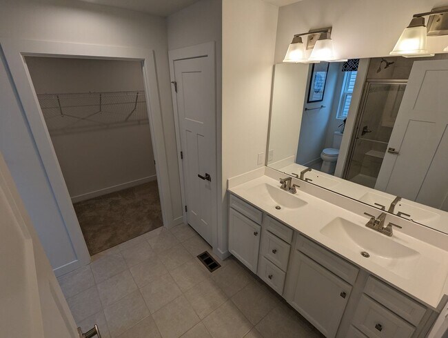 Building Photo - Brand New 3-Bedroom Model Home in Eagle Ri...