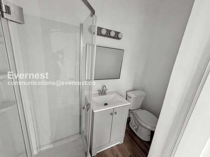 Building Photo - 1515 36th Pl N