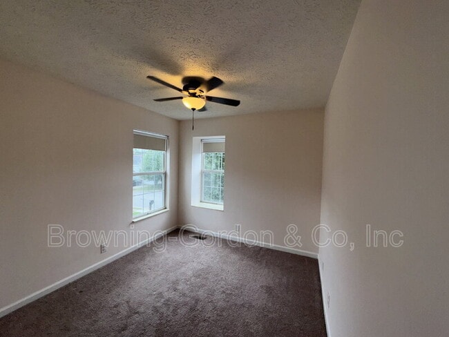 Building Photo - 4256 Chesney Glen Dr