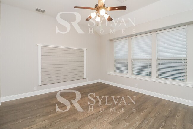 Building Photo - Living where You Love is Good for your Heart!