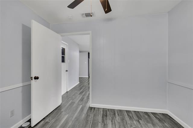 Building Photo - 205 NW Jill Ann Dr