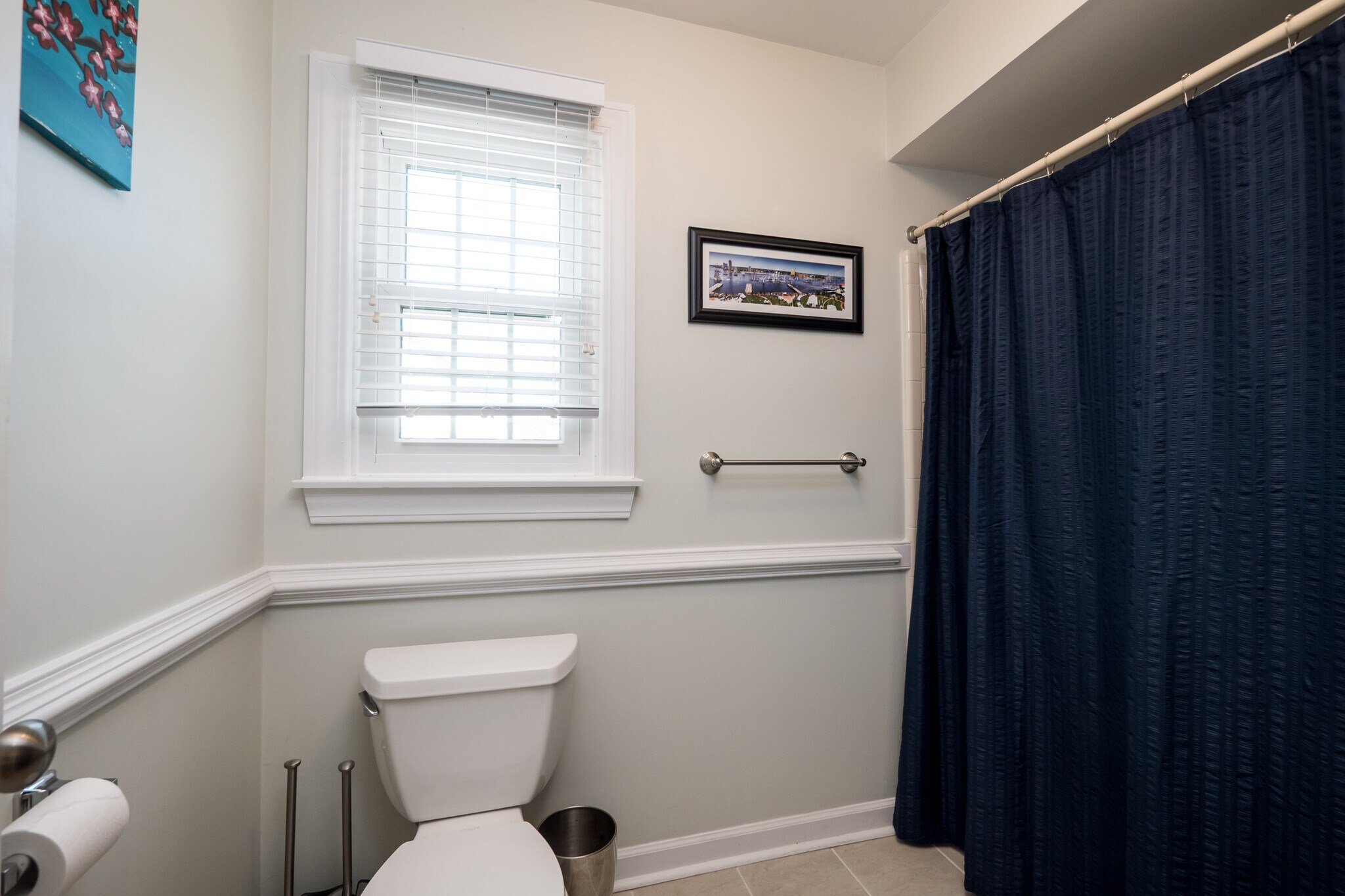 Building Photo - 338 W Olney Rd