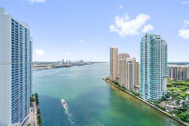 Building Photo - 300 Biscayne Blvd