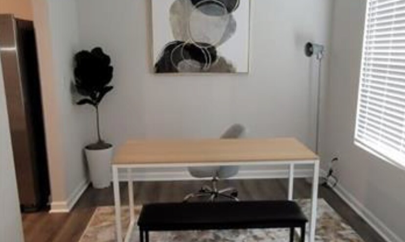 Building Photo - Room in Townhome on Shaffer Ct