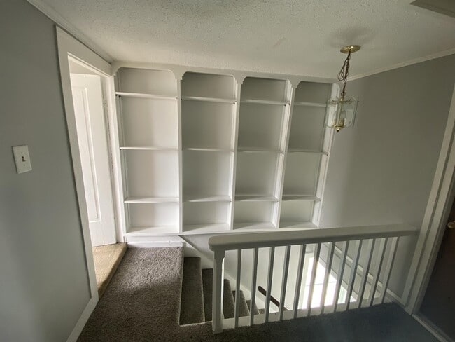 Building Photo - 292 11th St