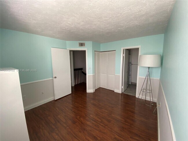 Building Photo - 4530 SW 68th Ct Cir
