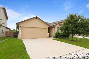 Building Photo - 14820 Goldfinch Wy